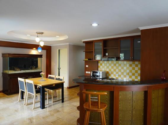 Young Place Μπανγκόκ Εξωτερικό φωτογραφία